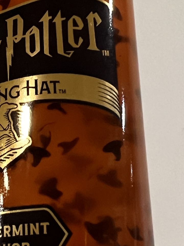 soring hat details
